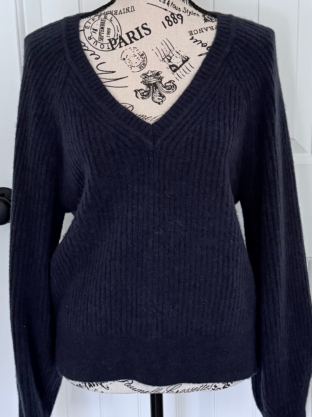Athleta Merino Layover V-Neck Wool Blend Sweater